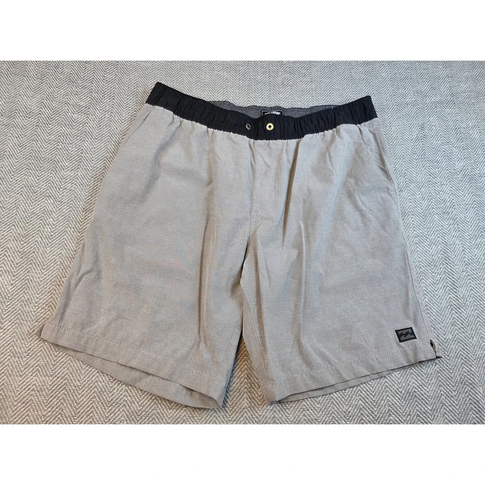 Billabong Recycler Board Shorts Mens Medium Gray Black Elastic Waist Swim Trunks